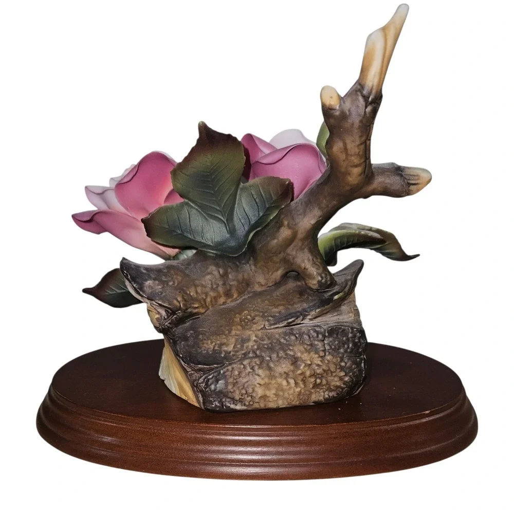 Farling & Reiss Vintage Pink Porcelain Roses Musical Figurine w/Wood Base 26903‎